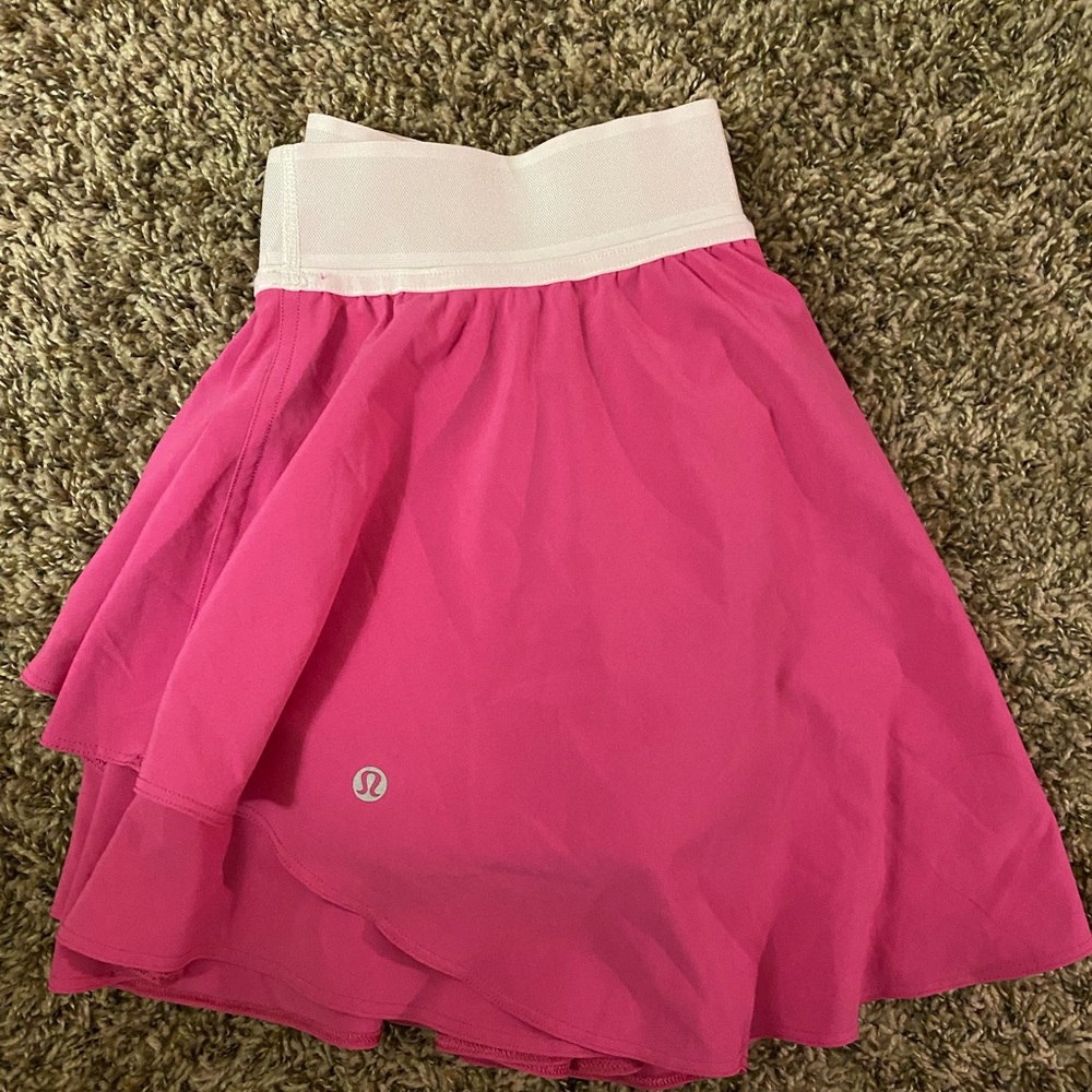 pink lululemon skirt